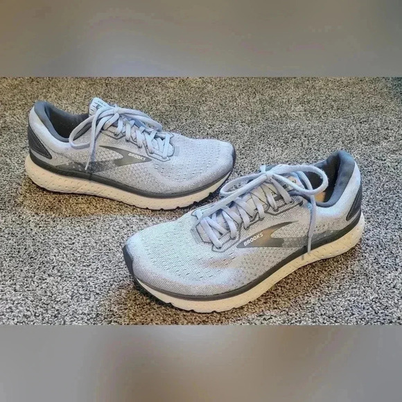 Brooks Shoes - Brooks Women's Glycerin 18 Running Shoe, gray, women's size 11.5
